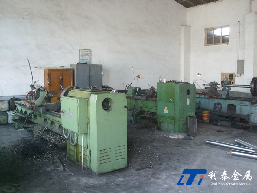 钛材加工设备2.jpg