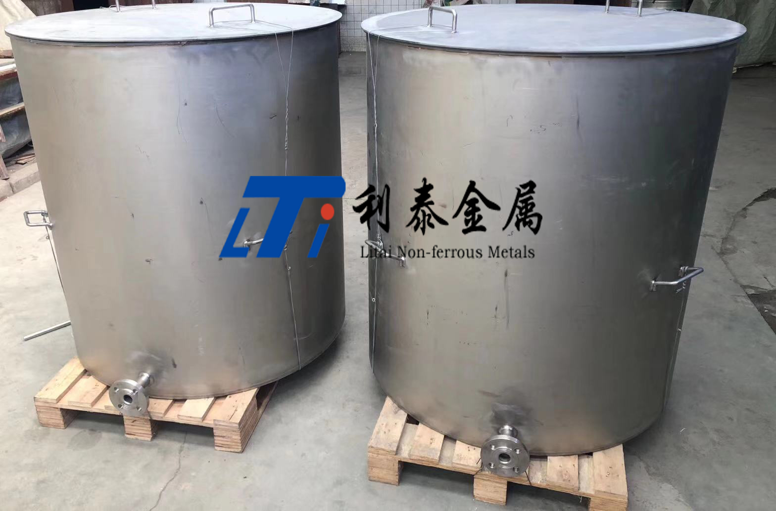 钛桶3.jpg